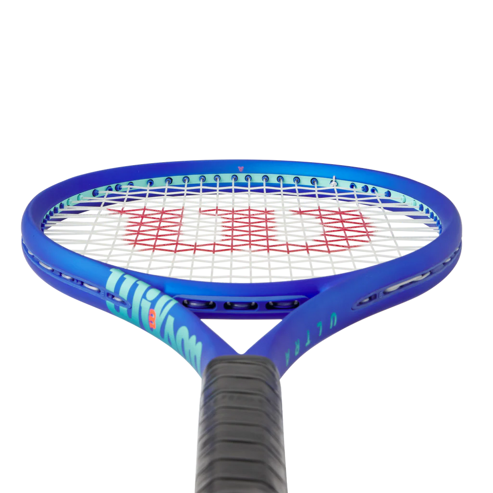 Wilson Ultra 100 v5 (300 grams) Tennis Racquet