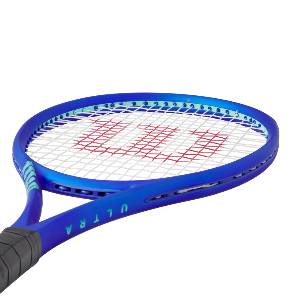 Wilson Ultra 100 v5 (300 grams) Tennis Racquet