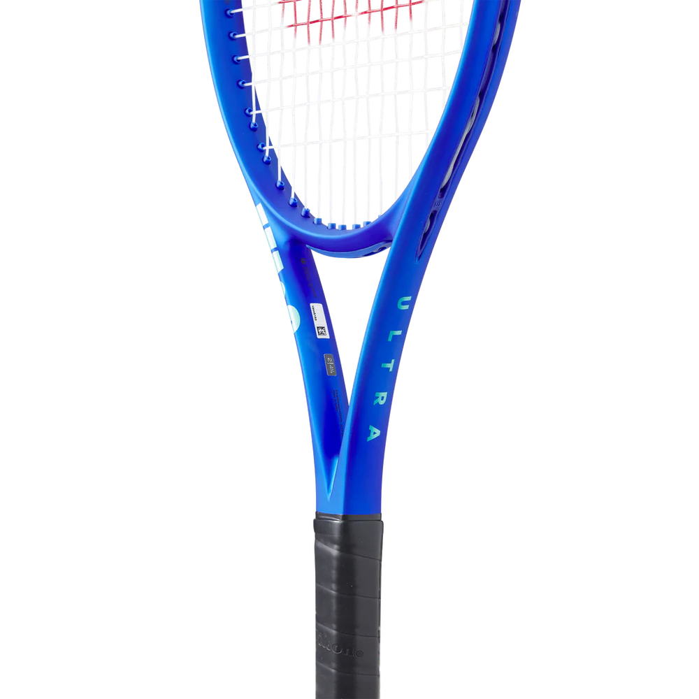 Wilson Ultra 100 v5 (300 grams) Tennis Racquet