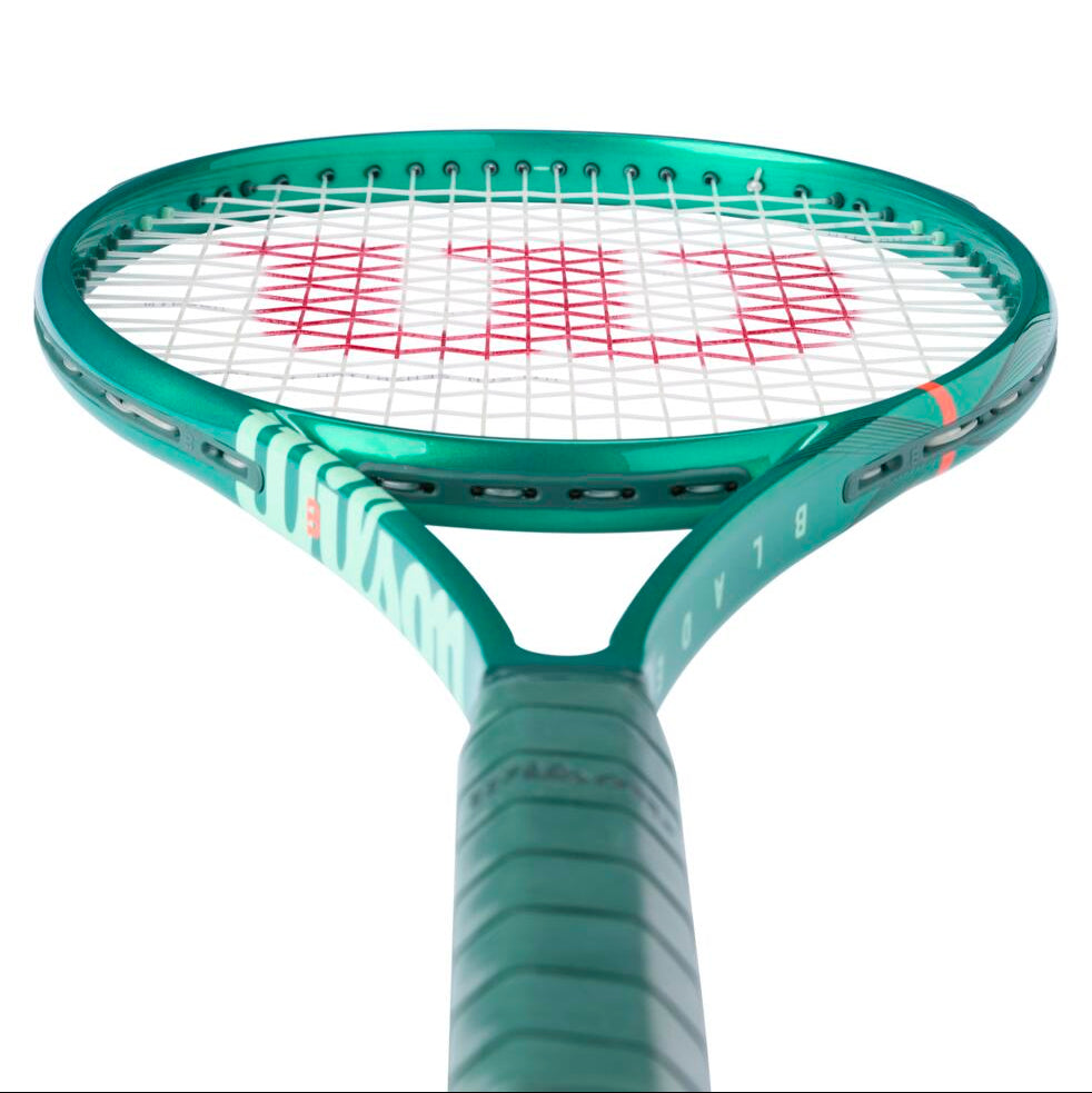 Wilson Blade 98 V10 (16 x 19) Tennis Racquet